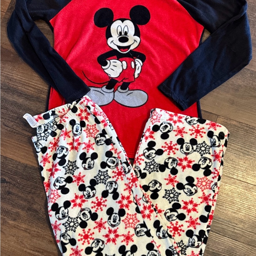 Disney Mickey Mouse Pajama Set Women’s Medium Lightweight Flannel
